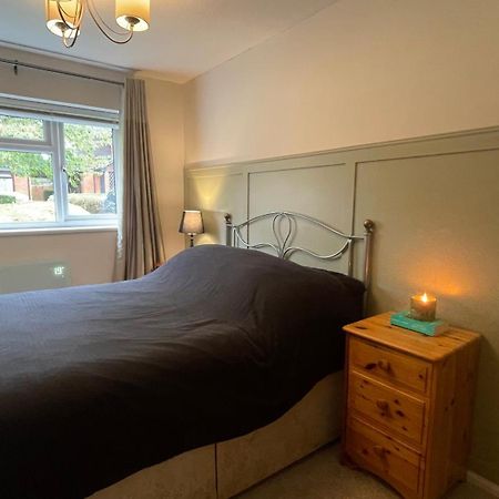 Entire Home With Private Entrance Earley 외부 사진
